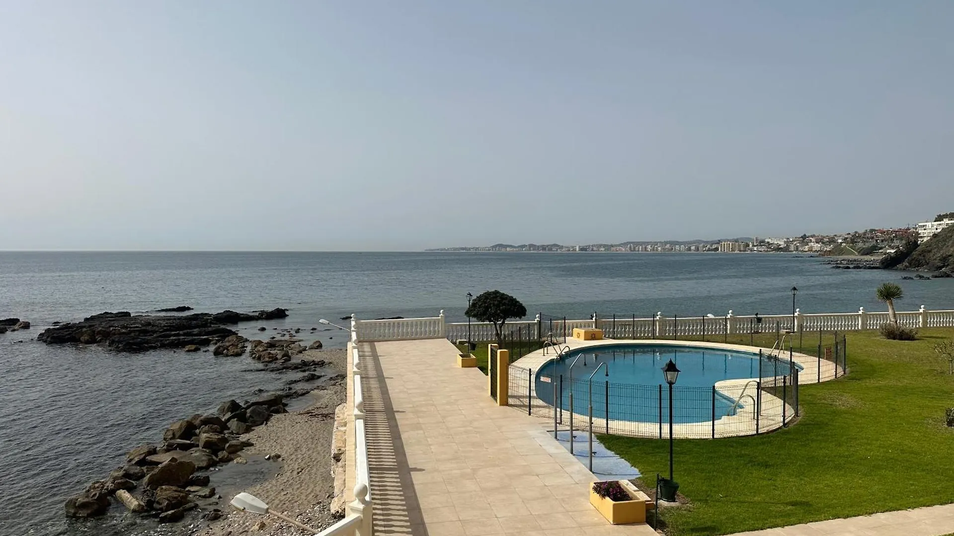 La Perla Beach Benalmádena Apartamento